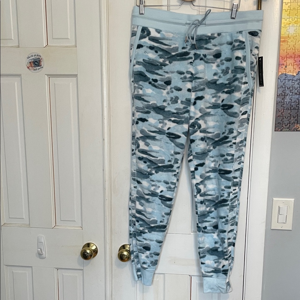 Women's Camouflage Jogger Jeans